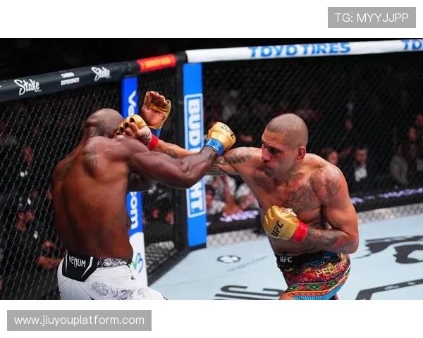 佩雷拉若胜安卡拉耶夫，将成现代首位双级别三冠王