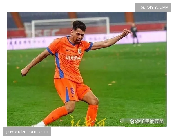 专家评论：VAR介入进球判罚标准不一，引发多队主帅质疑